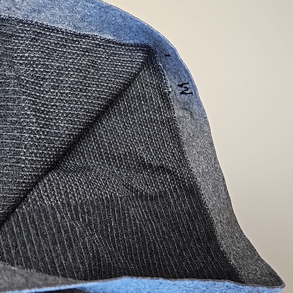 Lululemon t-shirt - Picture 5 of 5